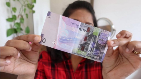 10 đồng tiền giá trị nhất thế giới, USD không có trong top