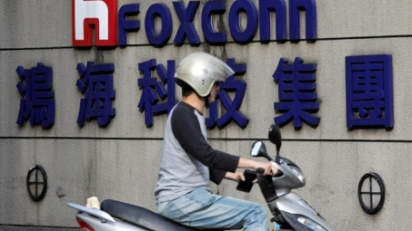 Reuters: Foxconn muốn bán nhà máy trị giá 8,8 tỷ USD ở Trung Quốc