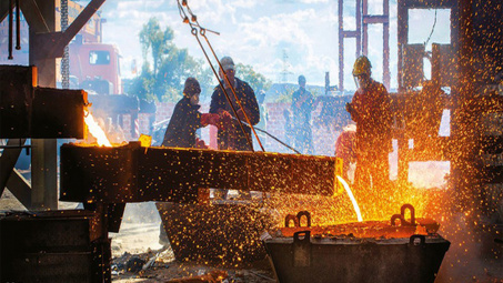 Thép thế giới ảnh hưởng bởi "bão" thương chiến, chỉ tăng nhẹ trong tháng 7