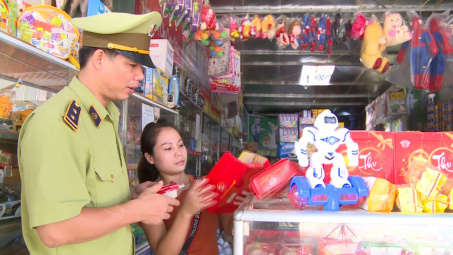 Mạnh tay xử lý đồ chơi trẻ em vi phạm chất lượng dịp Tết Trung thu