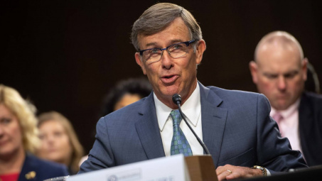 Tin ảnh: Ông Trump có "đệ" mới