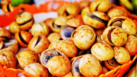 Chìm trong thu Hà Nội qua những thức quà xưa