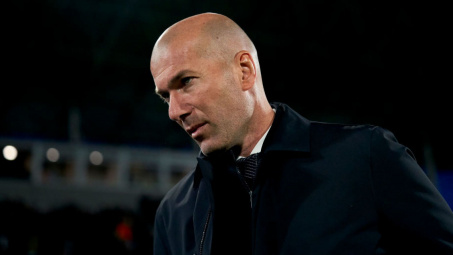 [Tin ảnh] Khi Zidane không quan tâm đến tin đồn