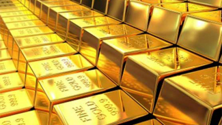 Giá vàng liên tục tăng cao, vàng trong nước “không dám đua” theo (25/9)