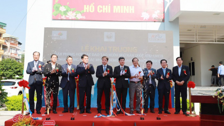 UNETI khai trương 2 văn phòng hợp tác với Hàn Quốc
