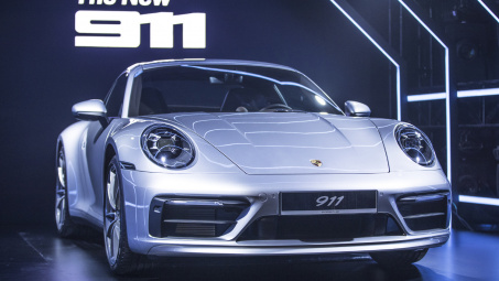 Porsche 911 mới ra mắt tại Việt Nam giá khởi điểm 7,6 tỷ