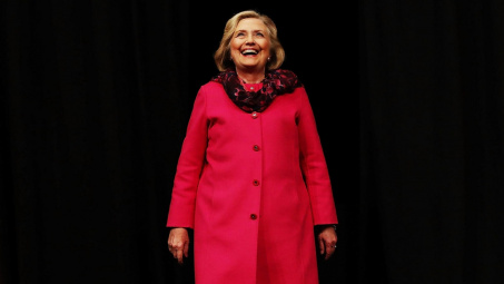[Tin ảnh] Ý bà Clinton là sao?