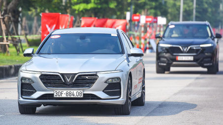 VinFast áp dụng chương trình ưu đãi "khủng" dành cho khách hàng mua xe