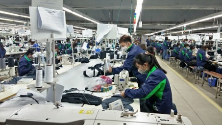 Luật Lao động (sửa đổi): Sắp xác quyết giờ làm thêm 300 hay 400 giờ/năm, lộ trình tăng tuổi nghỉ hưu "nhanh" hay "chậm"