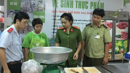 Sử dụng hóa chất cấm, thuốc bảo vệ thực vật hạ nhiệt, nhưng nguy cơ còn cao