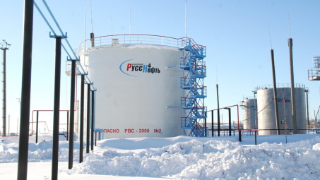 Russneft độc quyền cung cấp dầu thô của Nga cho Belarus