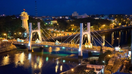 Ảnh hưởng của chất lượng dịch vụ vận tải hành khách bằng ô tô đối với sự hài lòng của khách hàng tại thành phố Phan Thiết, tỉnh Bình Thuận