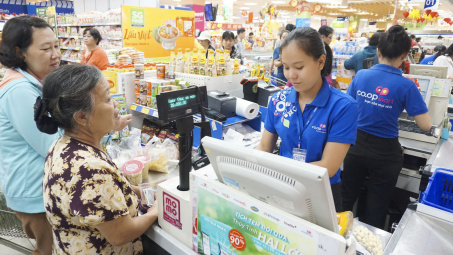 Phục vụ sức mua “chóng mặt” dịp Tết, Hệ thống bán lẻ của Saigon Co.op mở cửa đến 24h đêm
