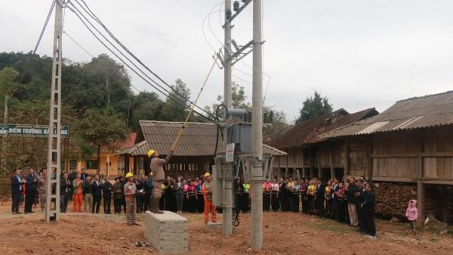 Sơn La: 4 bản cuối cùng thuộc huyện Yên Châu đã được cấp điện lưới quốc gia