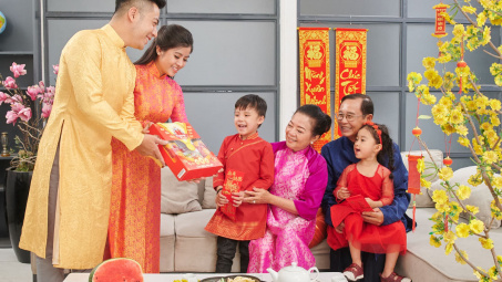 Phong tục trong ngày Tết cổ truyền: "Mùng ba Tết thầy"