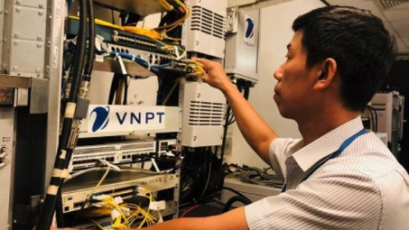 Gia hạn cơ chế đặc thù với một số cơ quan cho đến khi thực hiện cải cách tiền lương