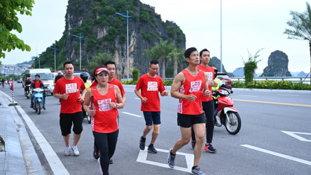 SABECO trích 1 tỷ đồng từ Chương trình chạy tiếp sức “Lên cùng Việt Nam” hỗ trợ miền Trung chống lũ