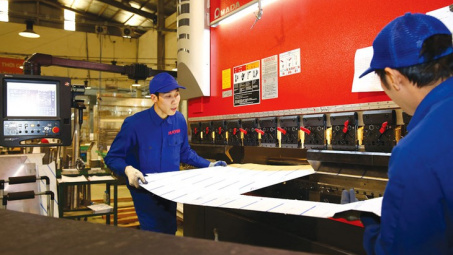 Tăng trưởng bao trùm và những tác động của cách mạng công nghiệp lần thứ tư ở Việt Nam hiện nay