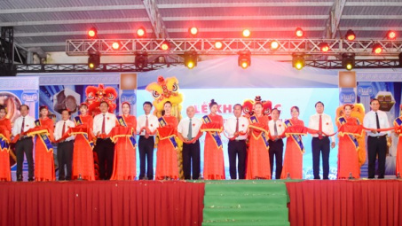 Sóc Trăng: Khai mạc Hội chợ xúc tiến thương mại sản phẩm OCOP và đặc sản vùng miền 2020