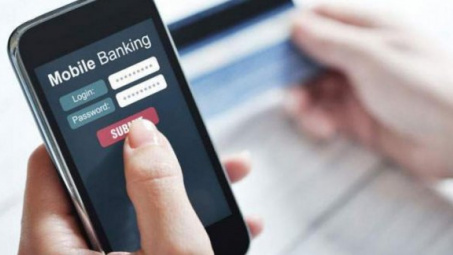 Các yếu tố ảnh hưởng đến khách hàng cá nhân khi chấp nhận dịch vụ Mobile banking tại thành phố Hồ Chí Minh