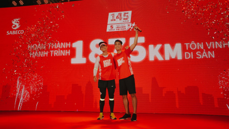 Chạy tiếp sức "Lên cùng Việt Nam" hoàn thành "Đường chạy di sản" và tiếp tục với "Đường chạy tương lai"