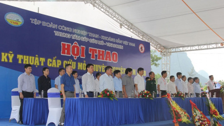 Tăng cường rèn ý thức tự chủ an toàn cho lao động mỏ