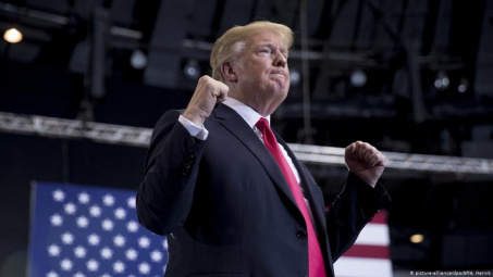 [Quốc tế nổi bật] Tổng thống Trump không sợ Covid-19