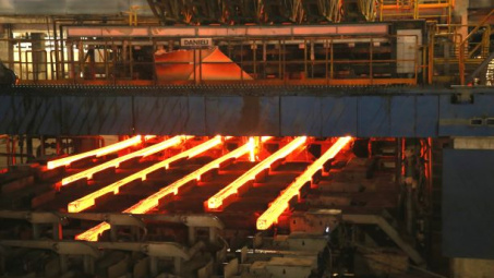 Hòa Phát lần đầu đạt sản lượng sản xuất thép thô lớn nhất Việt Nam