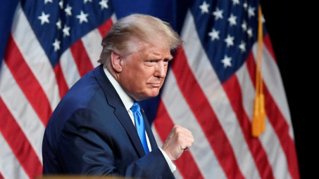 [Quốc tế nổi bật] Tổng thống Trump trở lại "đường đua"