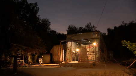 Nhiệt điện Vĩnh Tân: Trao 4 căn nhà mới cho các hộ nghèo tỉnh Bình Thuận