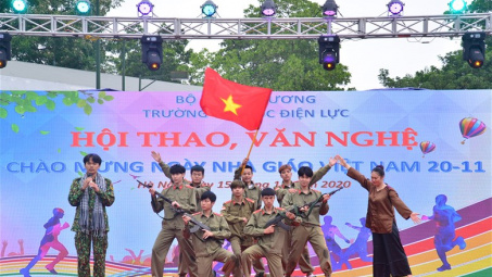 Đại học Điện lực sôi nổi kỷ niệm 38 năm ngày Nhà giáo Việt Nam