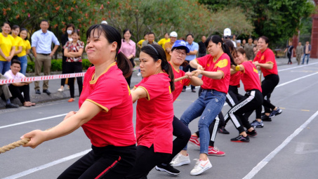 Sống động ngày hội vui khỏe của người lao động DAP-Vinachem