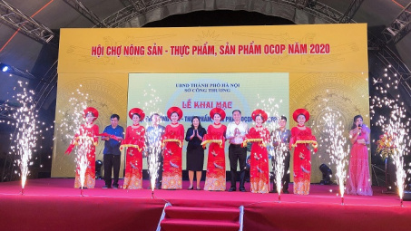 Hà Nội: Khai mạc Hội chợ nông sản, thực phẩm, sản phẩm OCOP