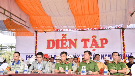 Diễn tập phương án chữa cháy và cứu nạn cứu hộ tại Công ty Nhôm Đắk Nông - TKV