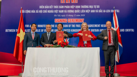 Việt Nam - Vương quốc Anh ra tuyên bố chung kết thúc đàm phán UKVFTA