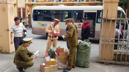 Lạng Sơn: Phát hiện xử lý gần 600 sản phẩm phụ kiện ô tô nhập lậu