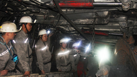 Kiểm tra tiến độ Công trình chào mừng Đại hội Đảng bộ Than Quảng Ninh lần thứ V