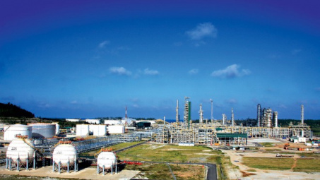 Công ty Cổ phần Lọc Hoá dầu Bình Sơn: Giải pháp loại bỏ tạp chất kim loại sắt và canxi trong nguyên liệu của phân xưởng RFCC