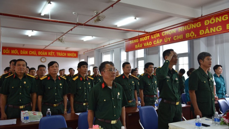 Nhôm Đắk Nông - TKV: Gặp mặt kỷ niệm 76 năm thành lập Quân đội Nhân dân Việt Nam