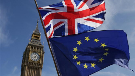 EU và Anh chính thức đạt thỏa thuận thương mại hậu Brexit