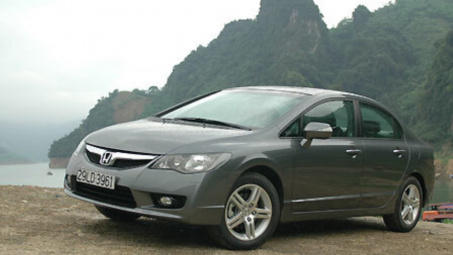 Honda Civic 2010 giá bao nhiêu?