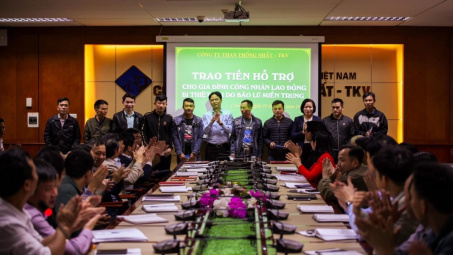 Than Thống Nhất chia sẻ khó khăn với gia đình công nhân bị thiệt hại do bão lũ