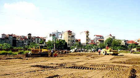 Bàn thêm về giải pháp hoàn thiện và nâng cao hiệu quả áp dụng pháp luật về thu hồi đất