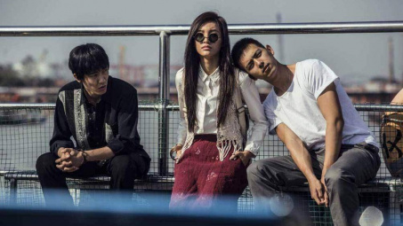 Điện ảnh Trung Quốc: Hàng loạt phim chiếu rạp lỡ hẹn ngày Lễ tình nhân