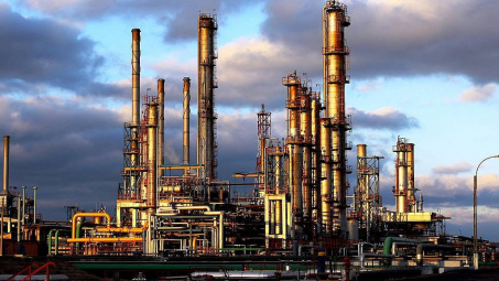 Giá dầu thô tăng phiên thứ hai liên tiếp khi số ca nhiễm Covid-19 mới tiếp tục giảm