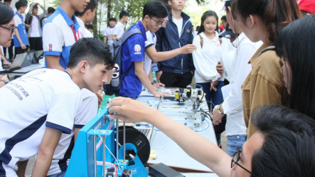 Đổi mới giáo dục đại học ở Việt Nam nhằm đáp ứng nhu cầu của cuộc cách mạng công nghiệp 4.0