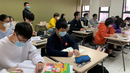 Học sinh cả nước tiếp tục được nghỉ học để tránh dịch Covid-19
