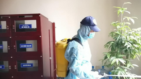 Bộ Công Thương tiên phong phun khử khuẩn phòng dịch corona