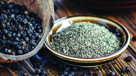 Sản lượng dồi dào, giá hạt tiêu khó hồi phục trong năm 2020