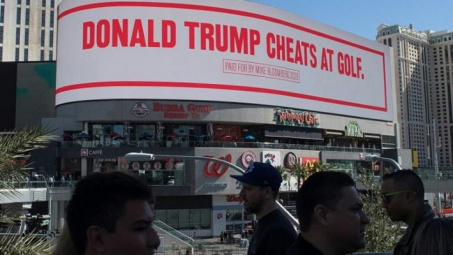 [Quốc tế nổi bật] Ông Bloomberg "dìm hàng" ông Trump